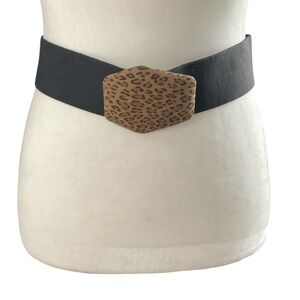 Vintage Pearl Woven Stretch Belt with Leopard Print Statement Buckle